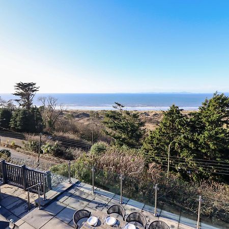 Aelfor Villa Harlech Buitenkant foto